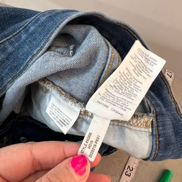 J crew high rise button fly skinny raw hem jeans size 34 - Picture 9 of 10